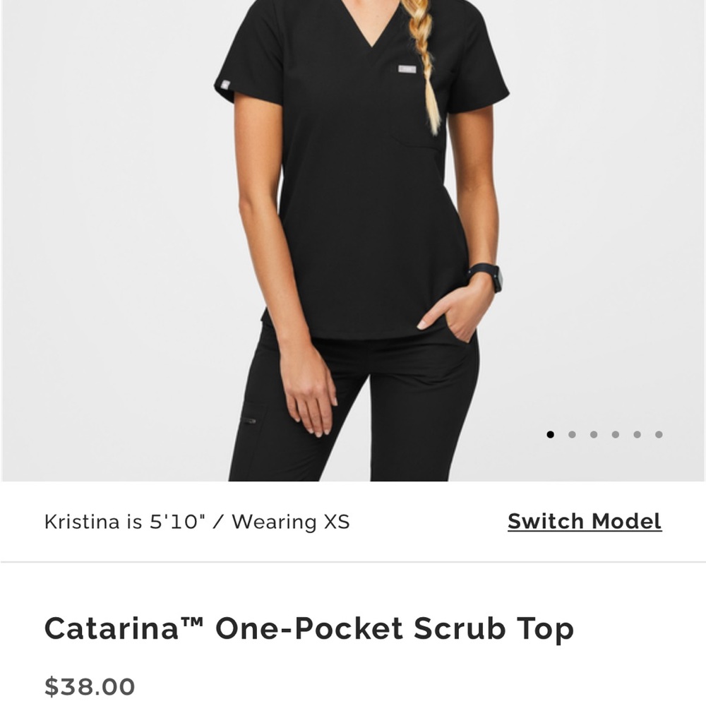 Figs scrub top